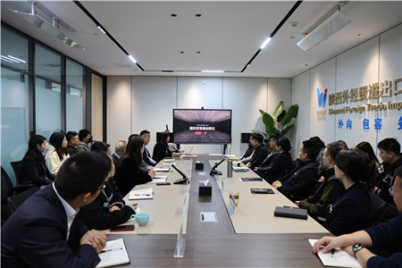 2月21日，進(jìn)出口公司舉行國(guó)際貿(mào)易業(yè)務(wù)培訓(xùn)。_副本.jpg